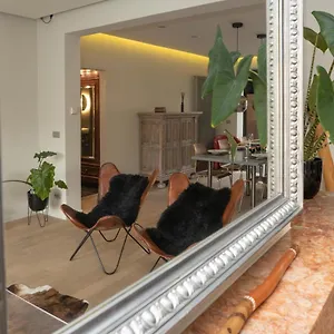 https://macleod2.bruges-hotels.info